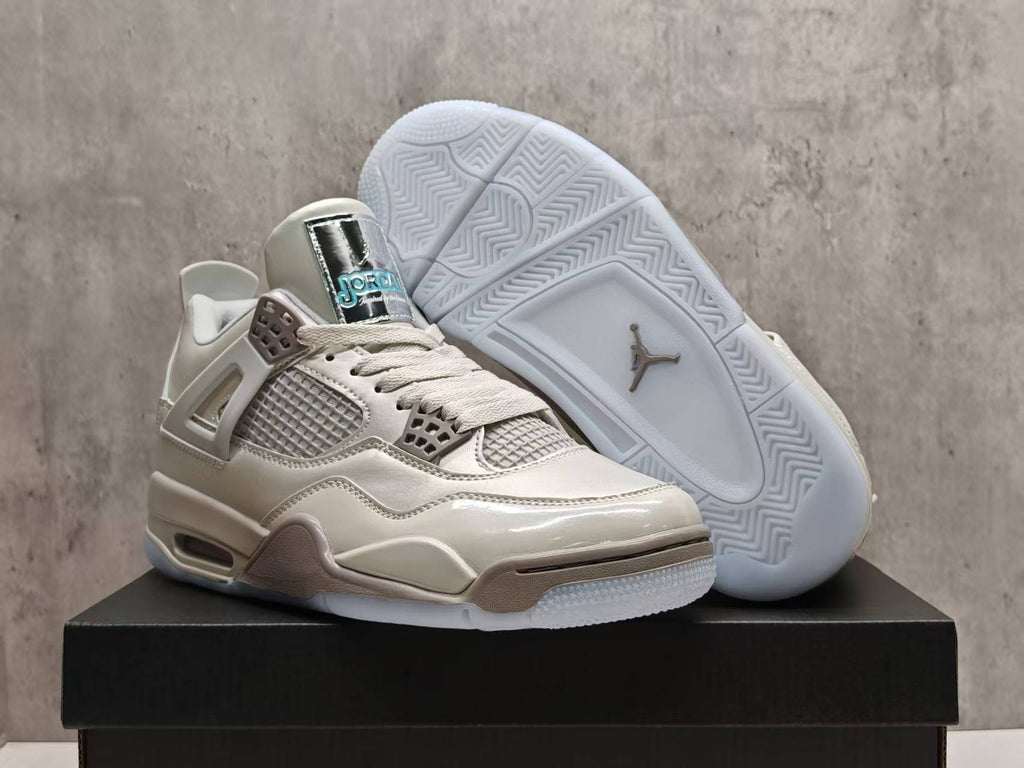 Air Jordan 4 Retro “Cool Grey Chrome”