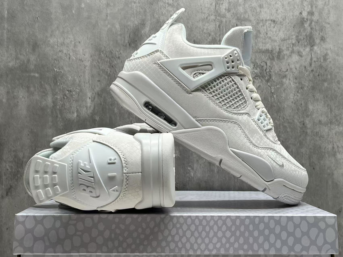 Air Jordan 4 Retro White Mamba