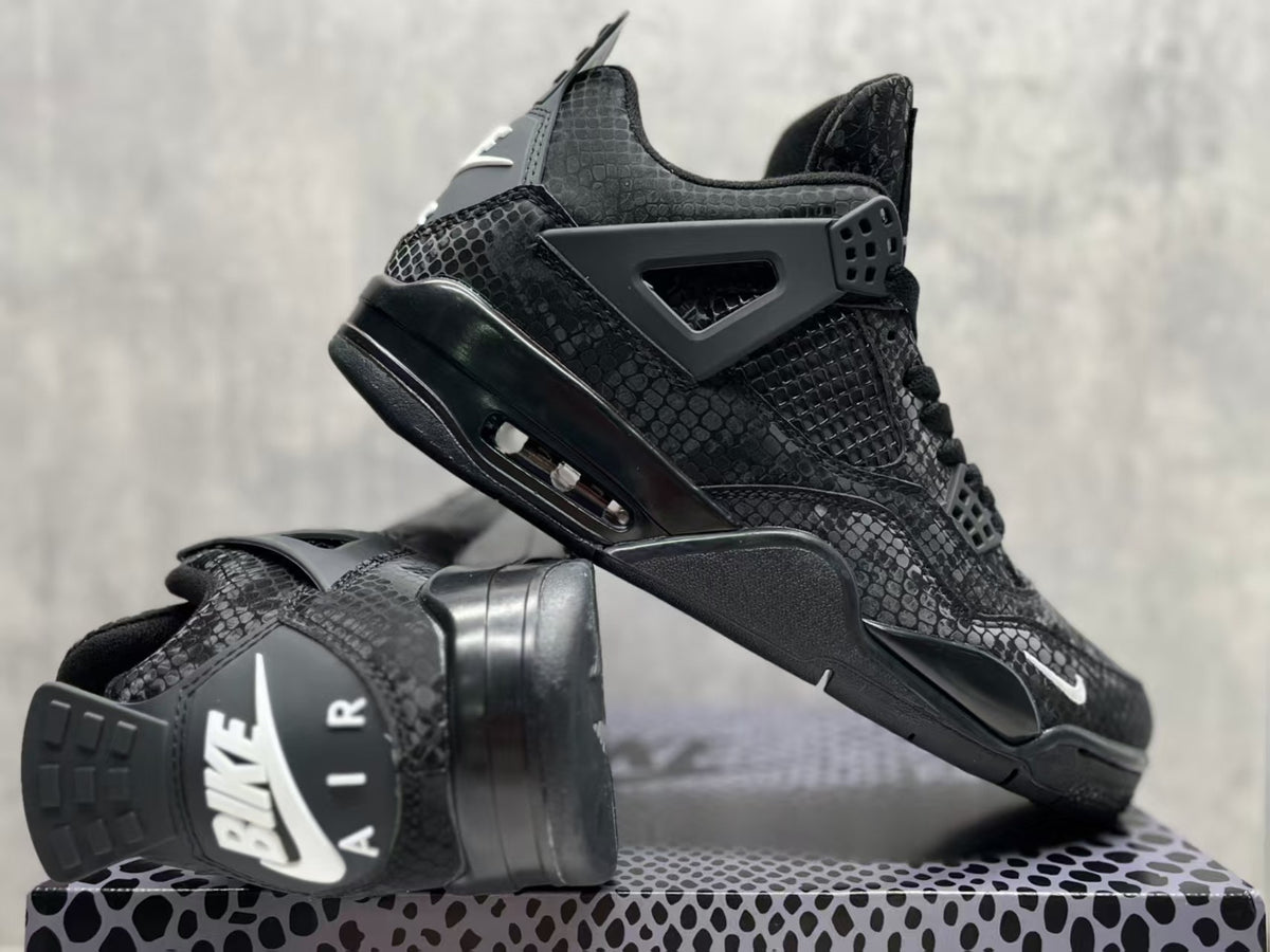 Air Jordan 4 Retro Black Mamba