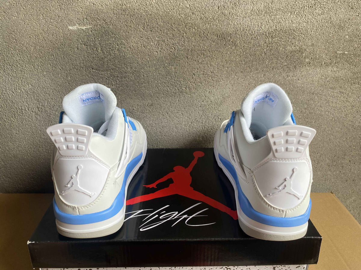 Air Jordan 4